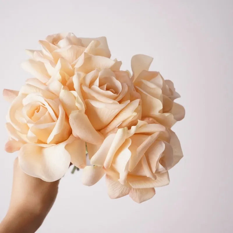Real Touch Titanic Rose Bouquet – 5 Stems