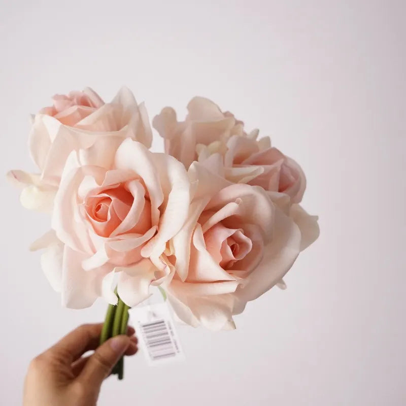 Real Touch Titanic Rose Bouquet – 5 Stems