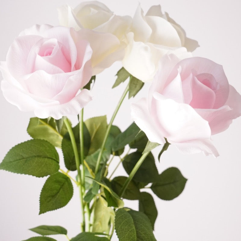 Real Touch Moonstone Rose – White, 25.6"