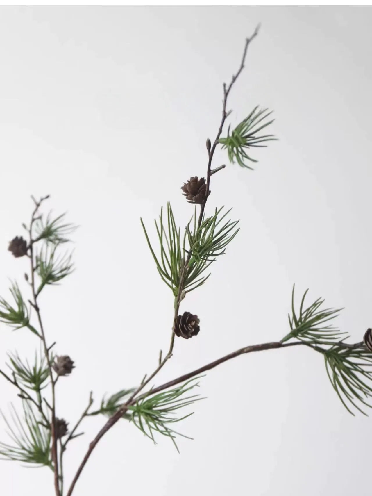 Künstlicher Zedernzweig – 109 cm – Amoria Bloom