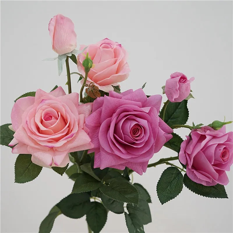 フェイクフラワー リアルタッチフラワー 白いバラ - 30インチのトリプルブロームと花蕾付き 