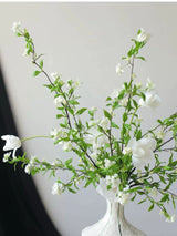 ホワイトスピラエア＆チューリップフェイクシルクフラワーアレンジメント/ブーケ - 31.5インチ