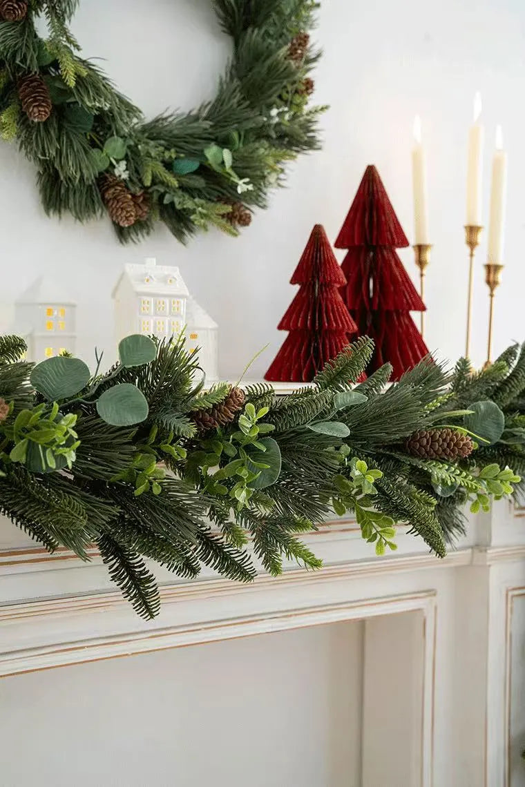 Artificial Christmas Garland with Pinecones & Greenery  -6.5 ft