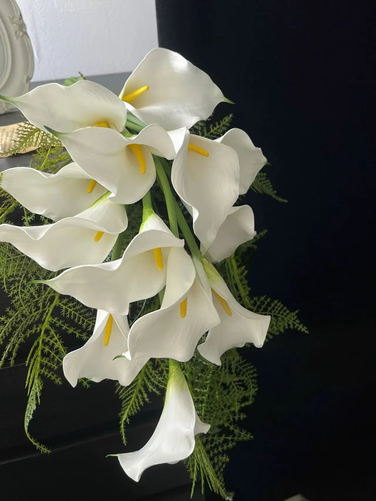 Bridal Artificial Calla Lily Bouquet – White Lilies & Fern Sprigs