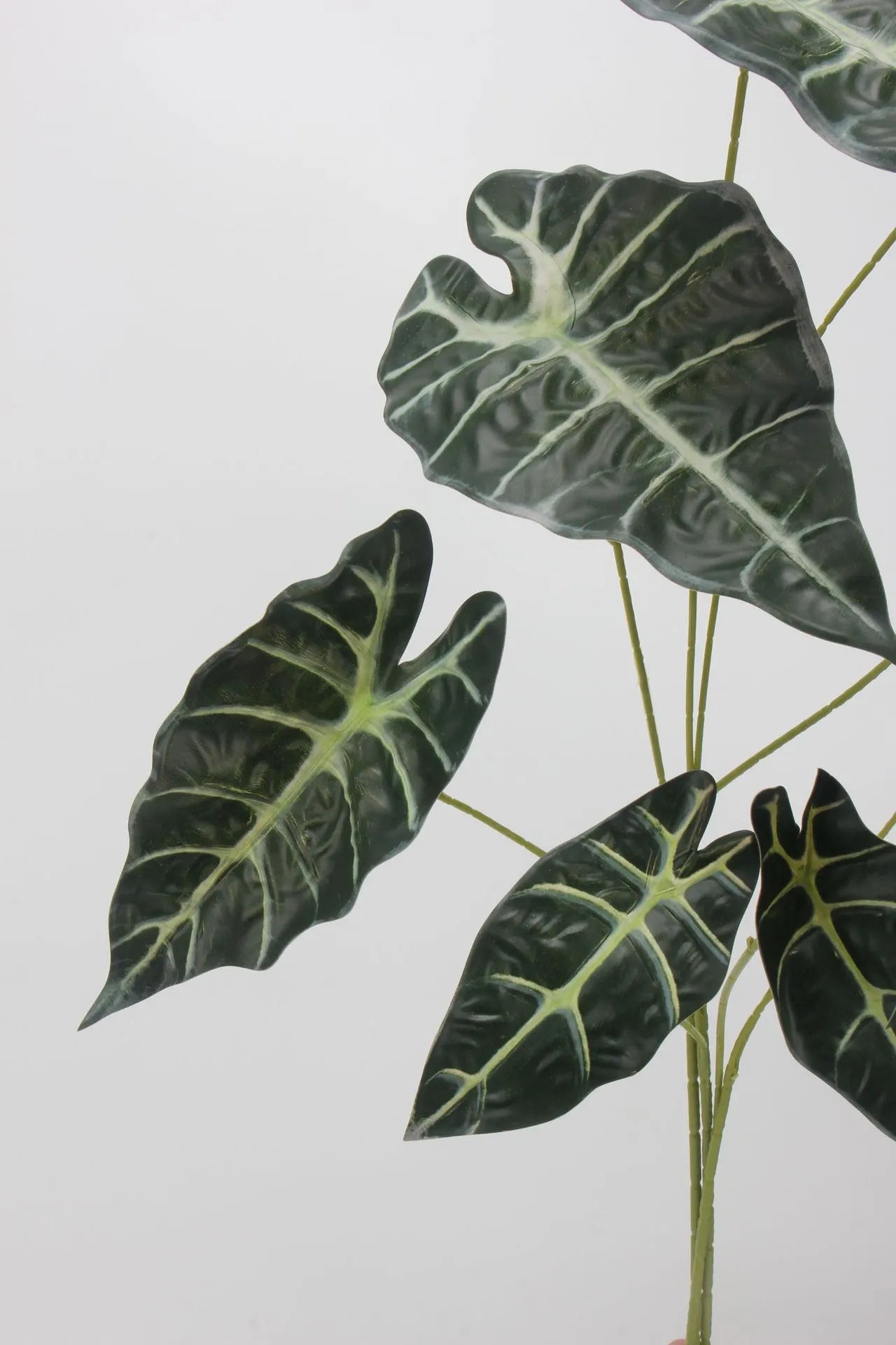 Faux Alocasia Leaf -Dark Green 28.7"
