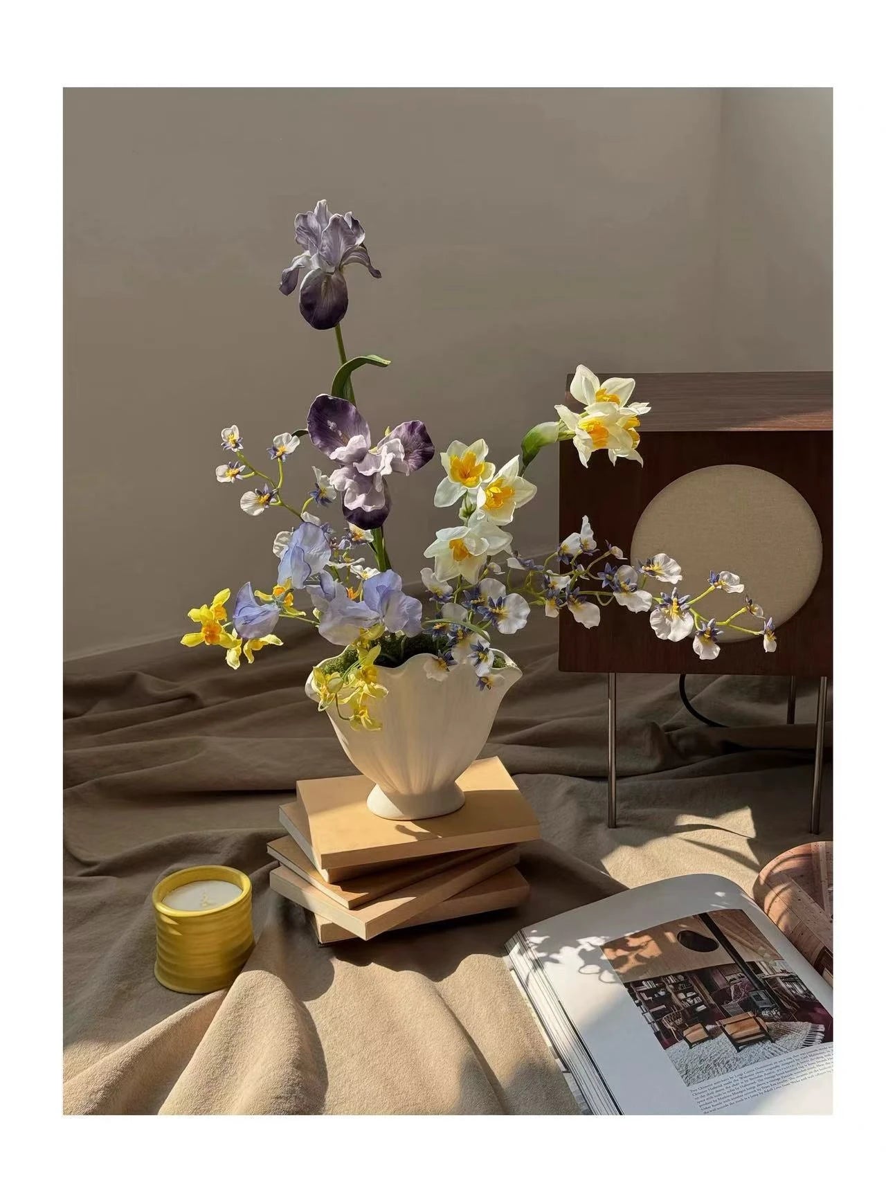 Spring Prelude: Faux Floral Arrangements – Realistic Iris & Daffodil Mix