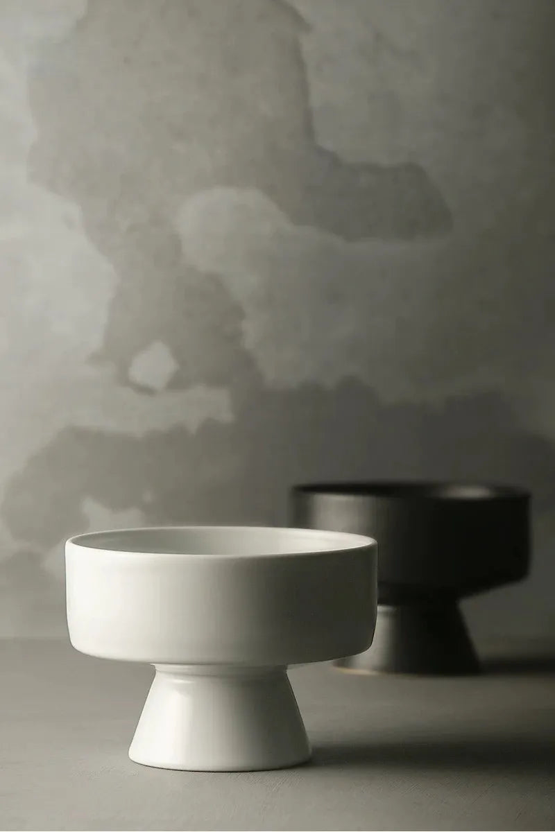 Hand-Thrown Ceramic Ikebana Vase – 3.5″