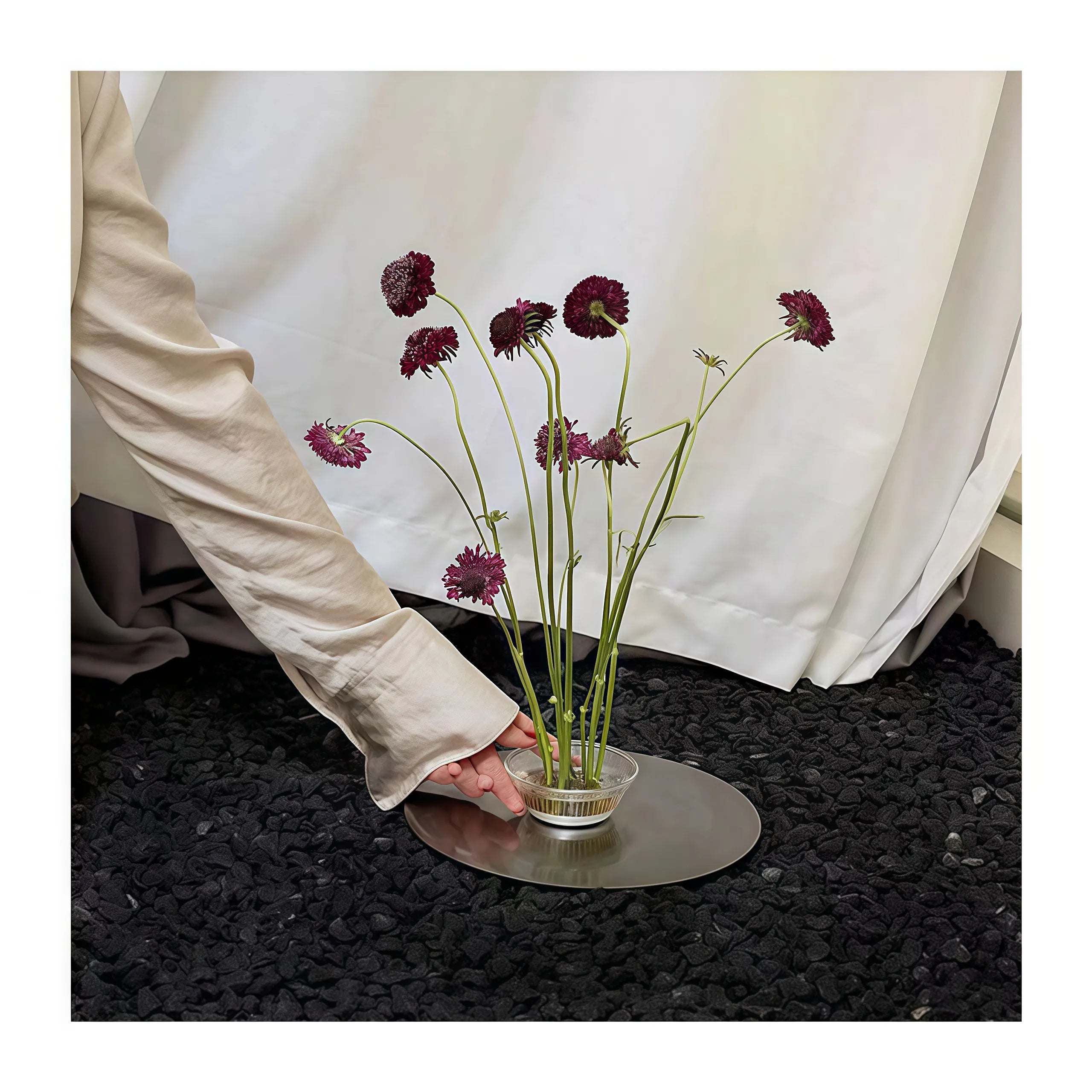 Joyful Clear Glass Ikebana Vase with Flower Frog (Kenzan)
