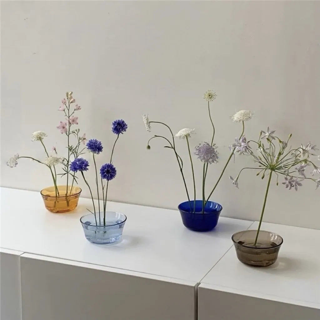 モダンガラスの生け花用花器 フラワーフロッグ付き