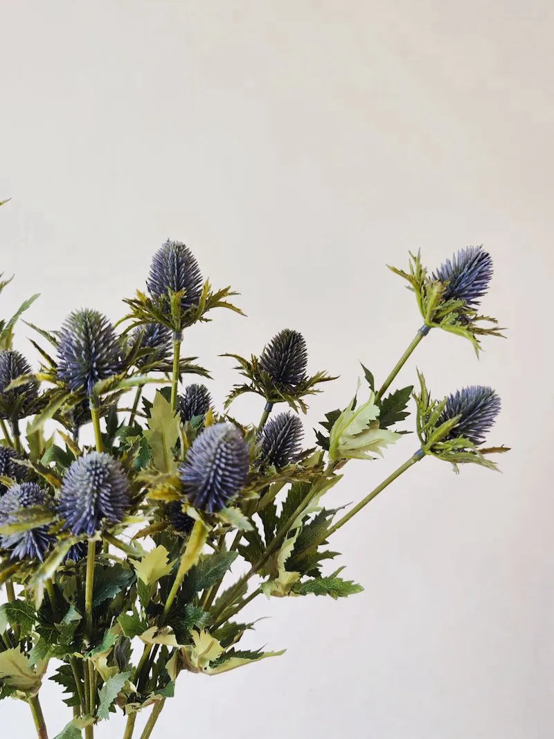Lila künstlicher Eryngium-Spray