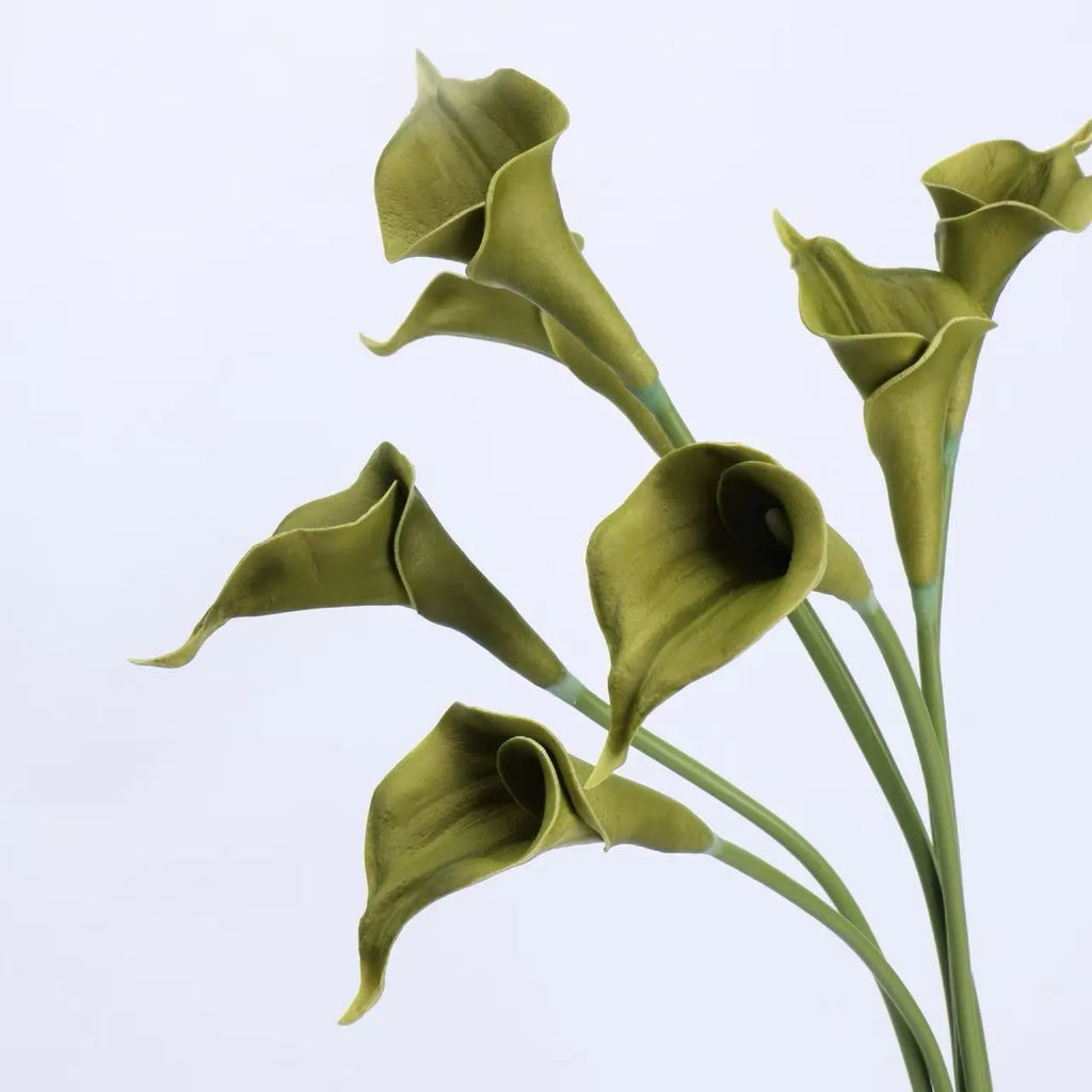 Real Touch Faux Calla Lily Stem – Green 20.9″