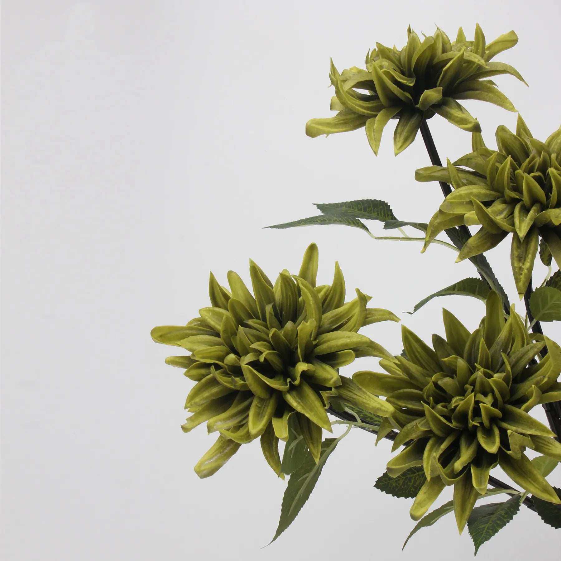 Dahlienblüte aus Kunstseide, „Real Touch“, Grün, 52,8 cm