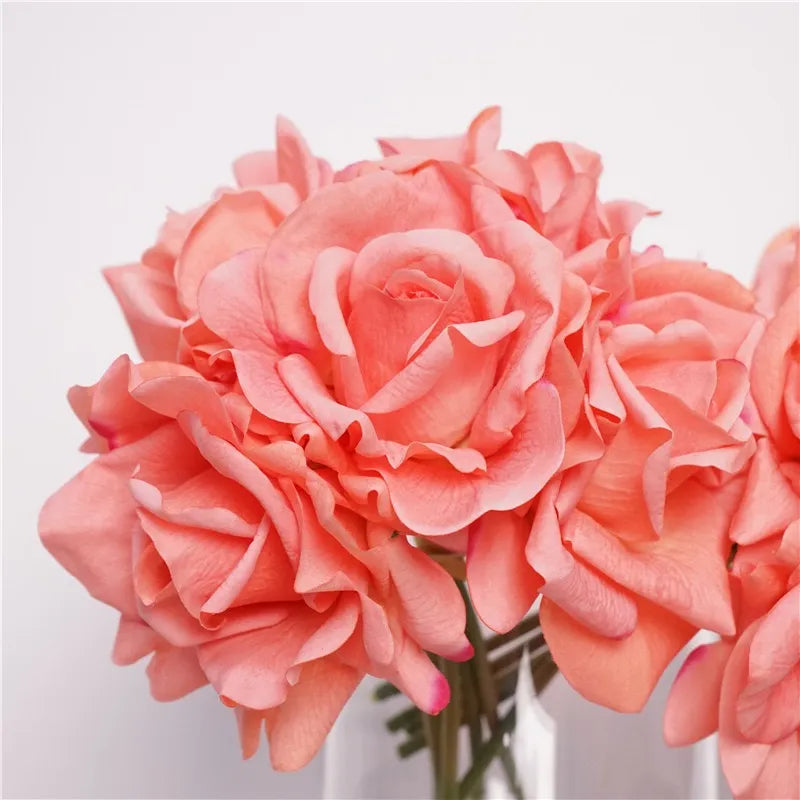 リアルタッチ タイタニック ローズ ブーケ – 5本の茎