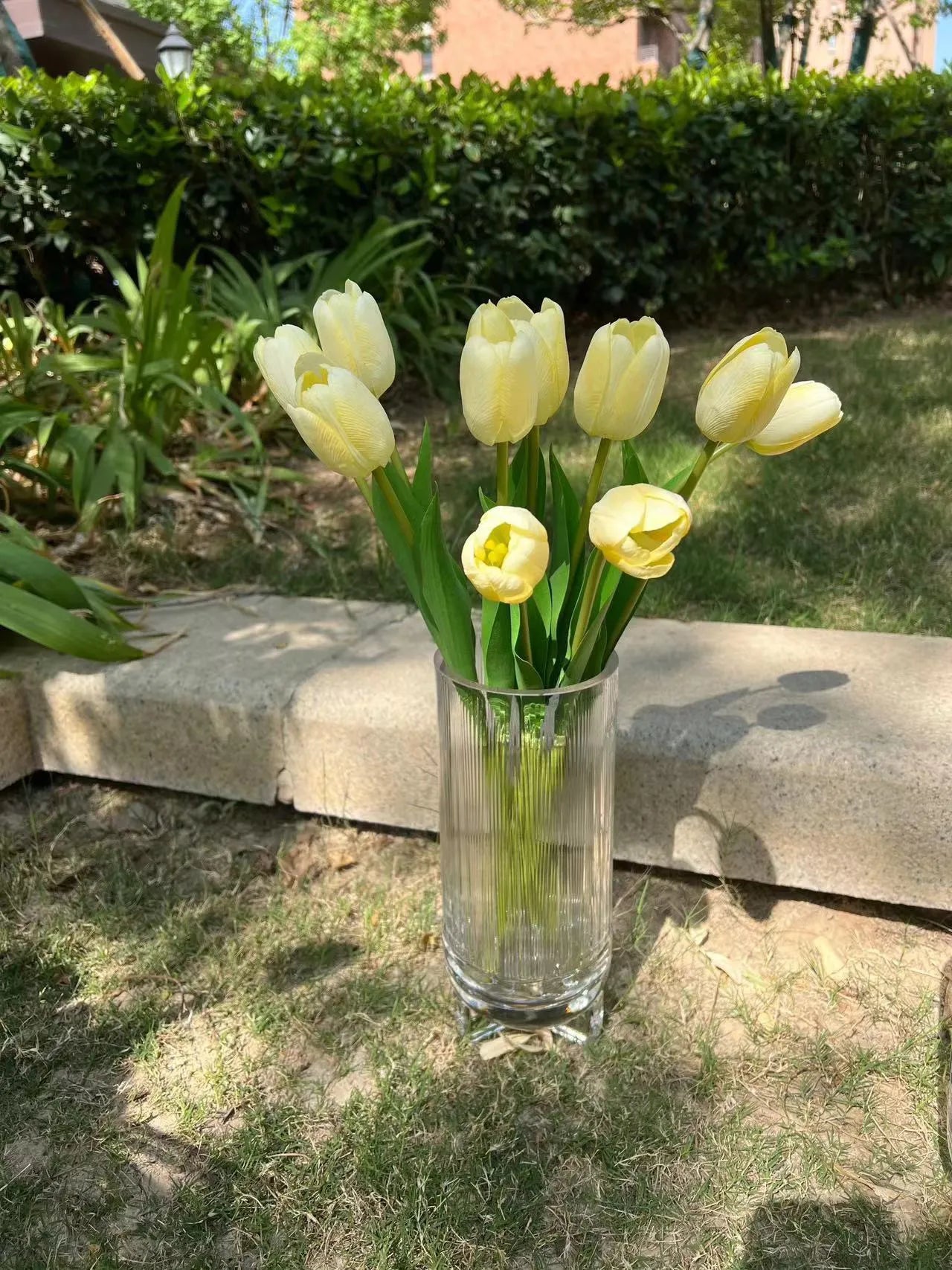 Künstliche Real Touch Cremeweiße Tulpe 45,7 cm