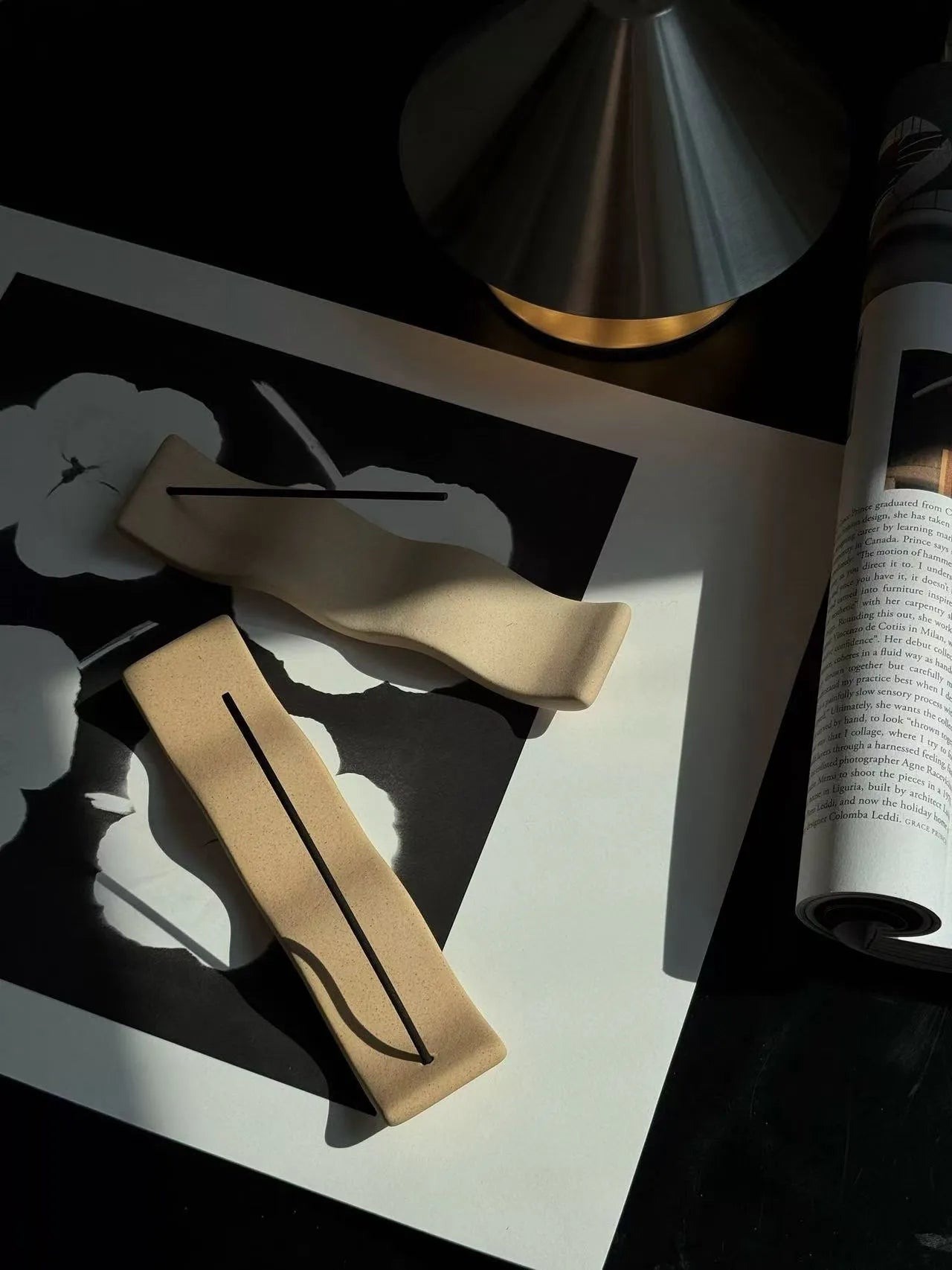 モダン・ミニマリスト 波形 セラミック お香立て