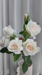 リアルタッチ人工マルチヘッドローズ - 赤/ピンク/白